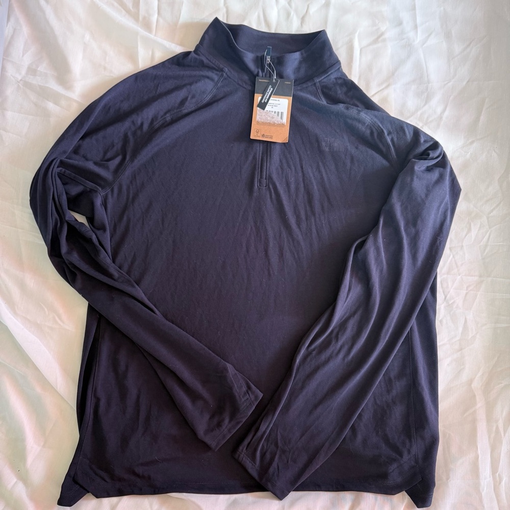 NWT THE NORTH FACE Black Long Sleeve Quarter-Zip Top